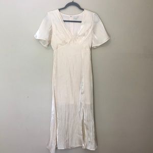 Flutter sleeve midi dress with leg slit